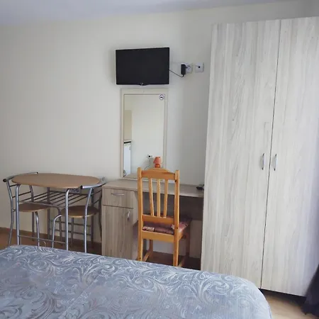къща за почивка смокиня Guest house Sozopol