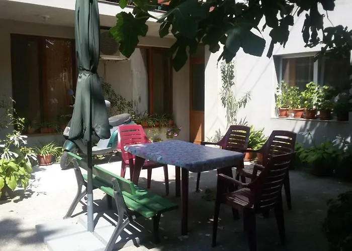 Къща за гости Къща за почивка Смокиня