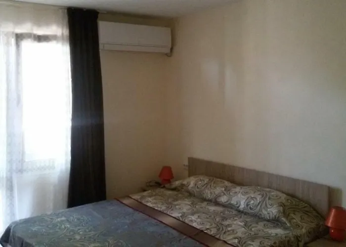 Къща за почивка Смокиня